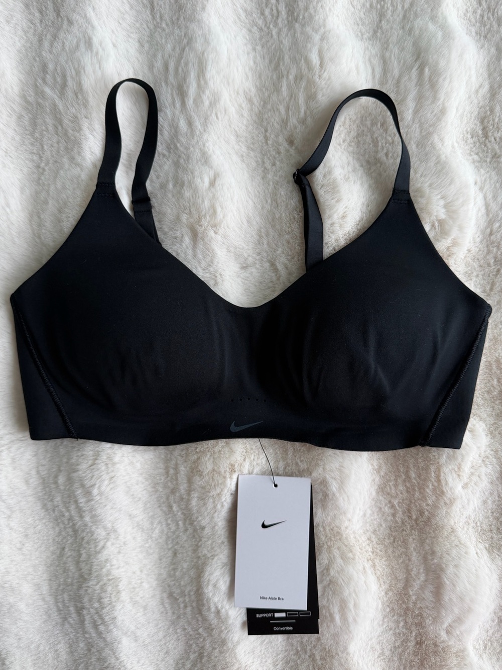 🆕 Nike | Alate Bra - Size M (C-E Cup)!